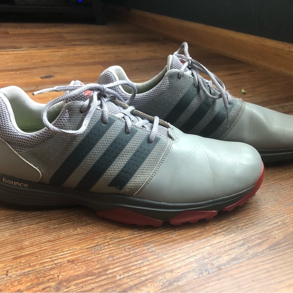 Adidas Gray and Black Golf Shoes with Modern Design - Picture 7 of 12